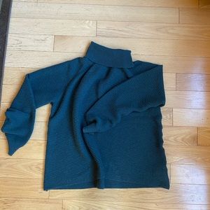 Kuhl Turtleneck Sweate